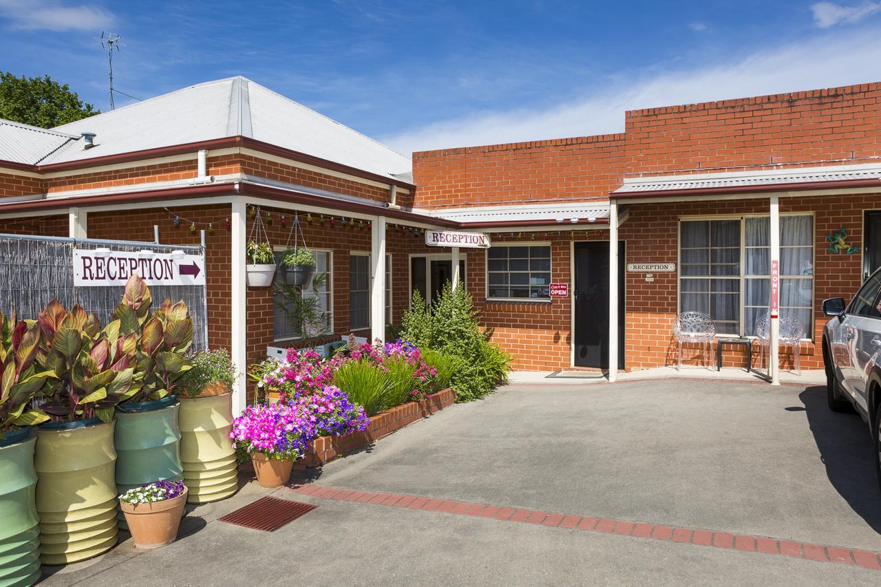 Yackandandah Central Exterior foto